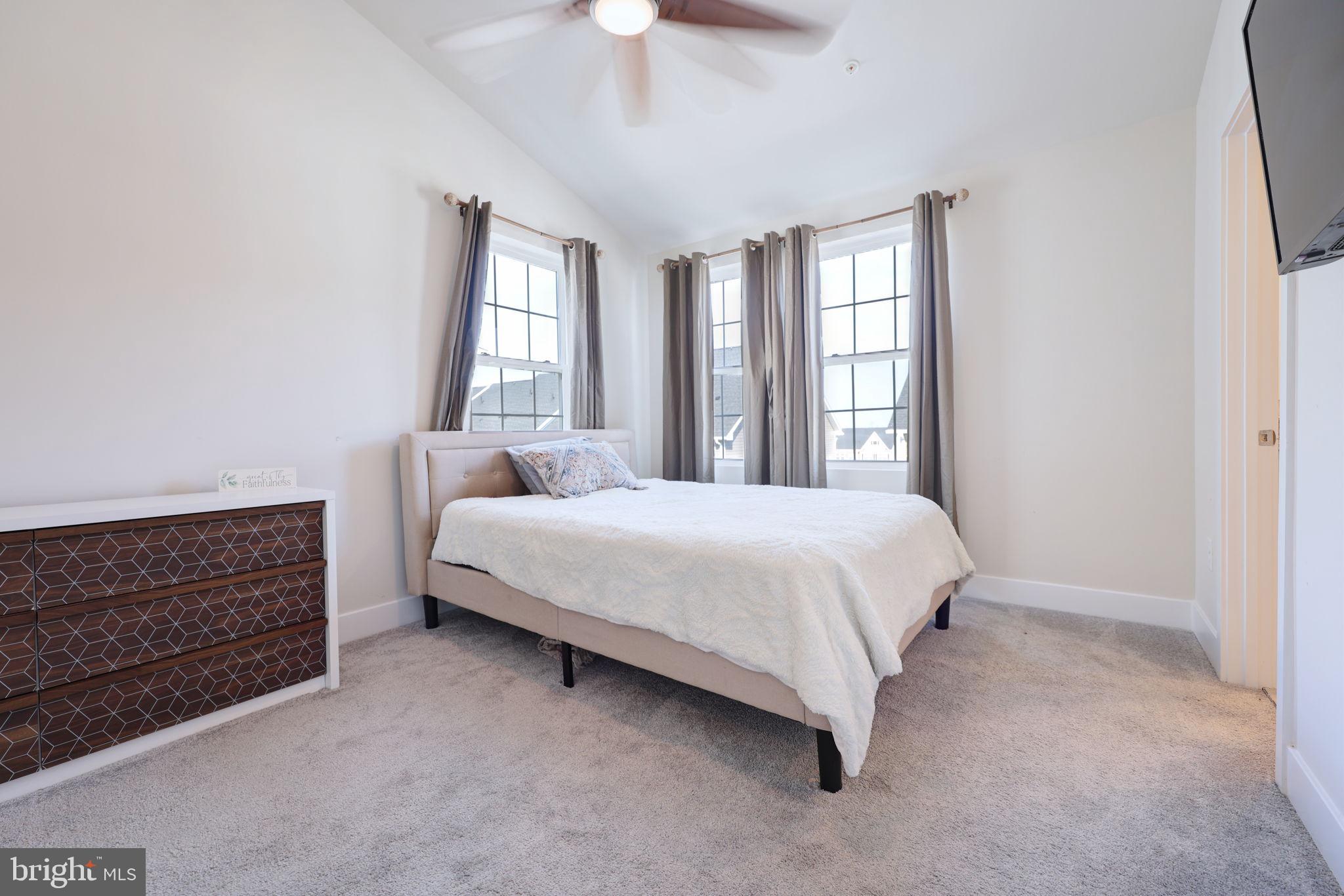 SYCAMORE RIDGE - Residential