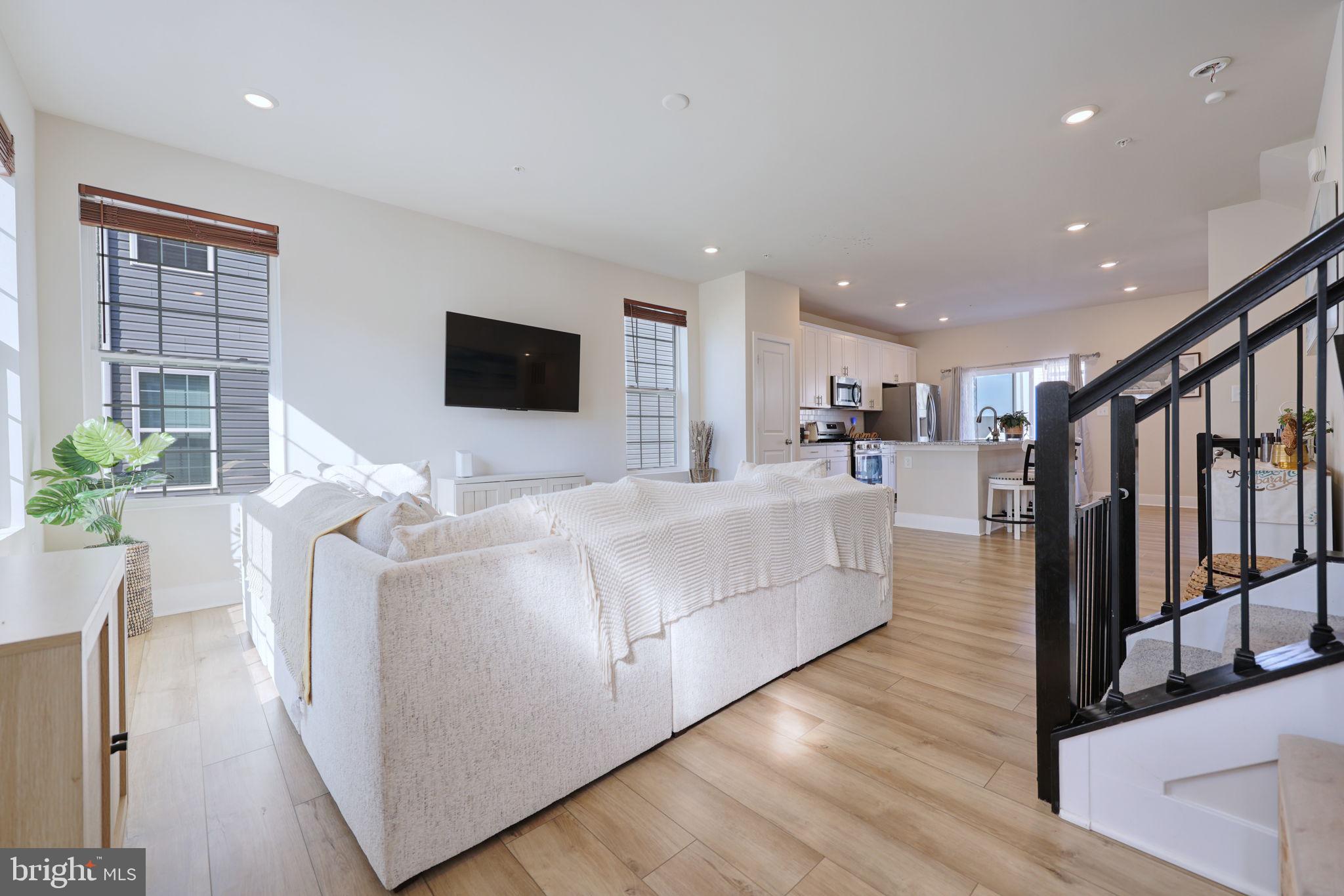 SYCAMORE RIDGE - Residential