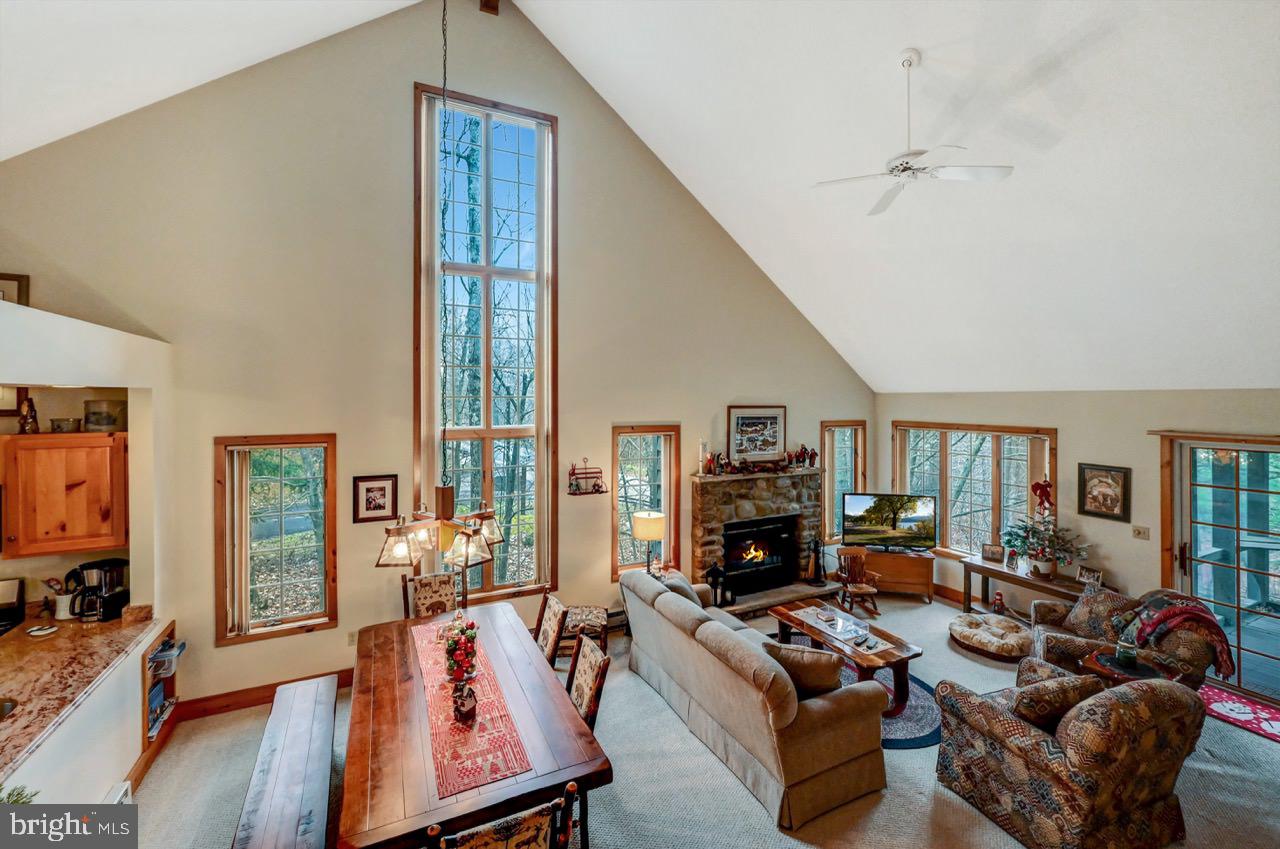 SNOW RIDGE VILLAGE - Residential