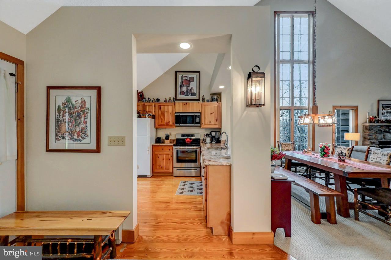 SNOW RIDGE VILLAGE - Residential