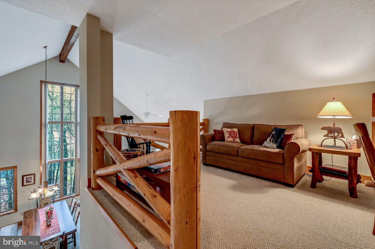 SNOW RIDGE VILLAGE - Residential