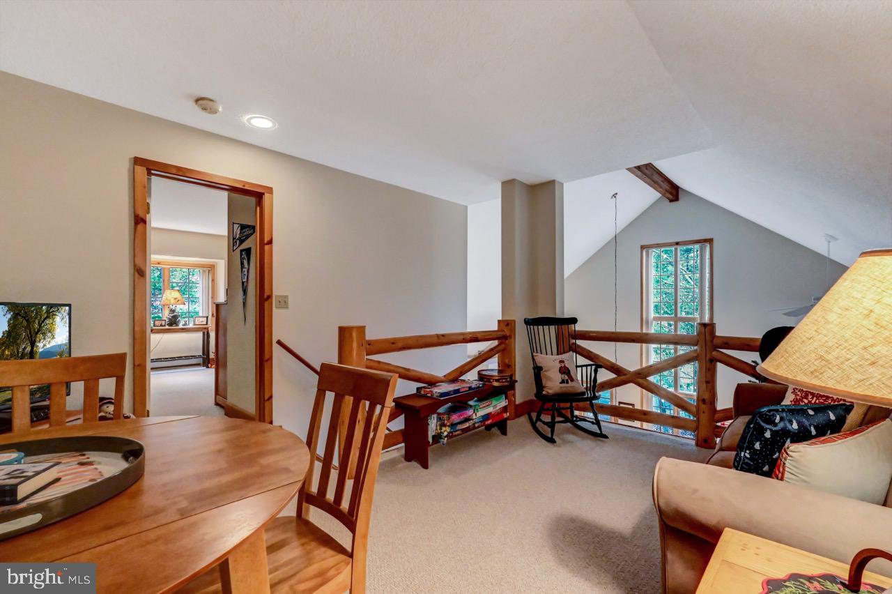 SNOW RIDGE VILLAGE - Residential