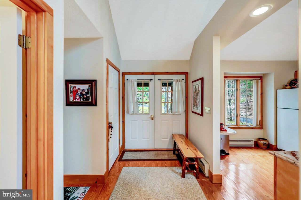 SNOW RIDGE VILLAGE - Residential