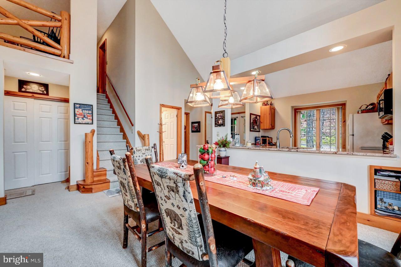 SNOW RIDGE VILLAGE - Residential