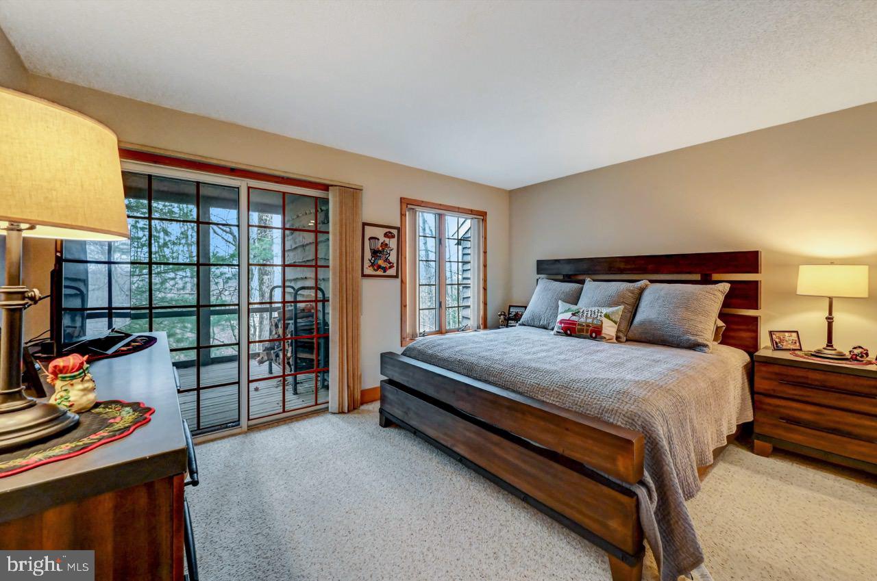 SNOW RIDGE VILLAGE - Residential