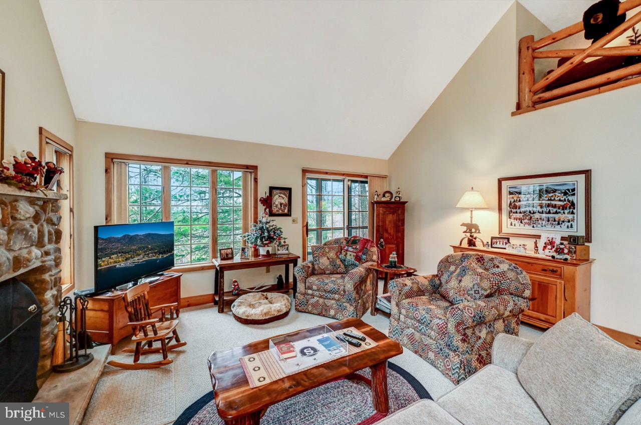 SNOW RIDGE VILLAGE - Residential