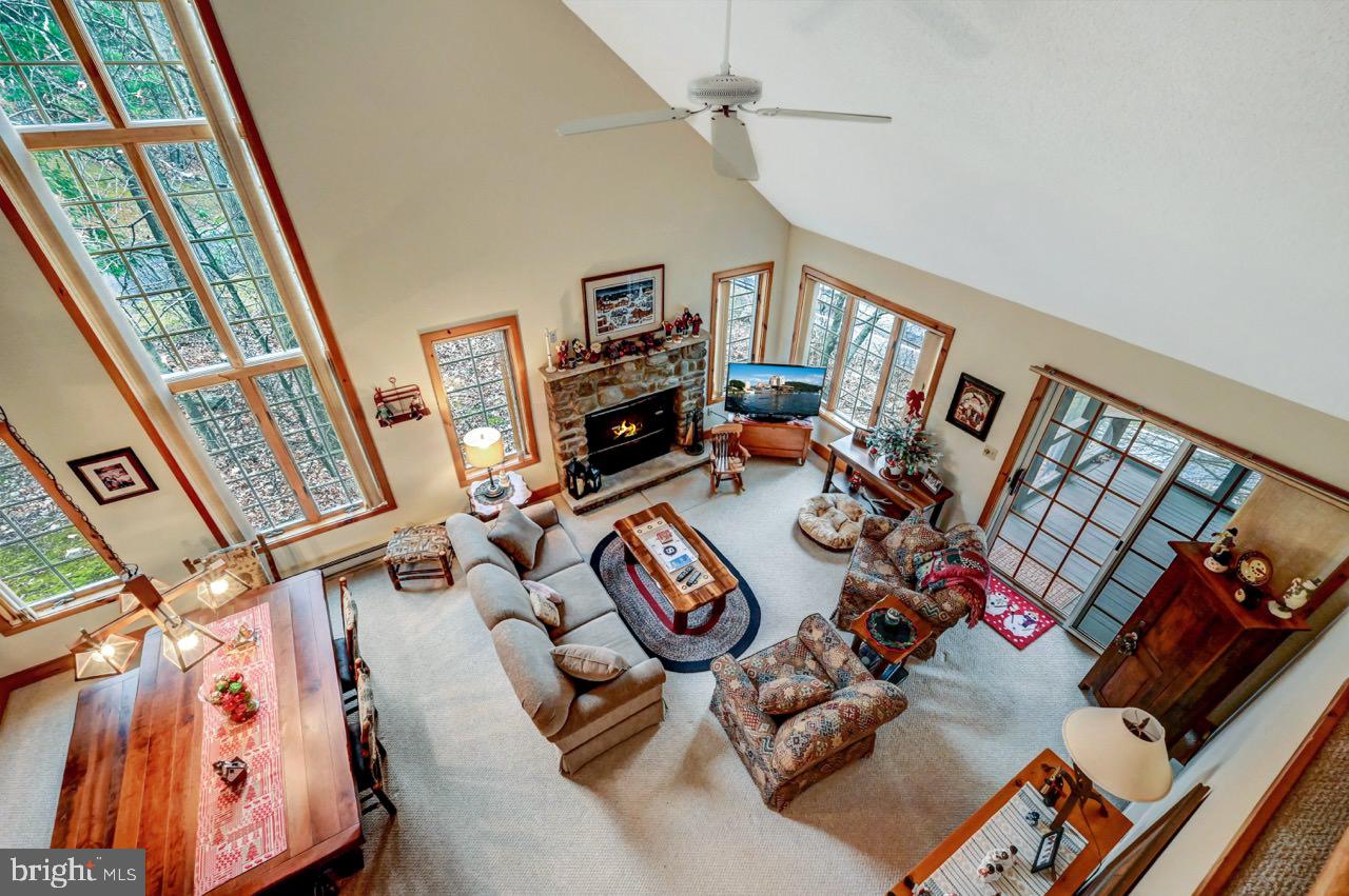 SNOW RIDGE VILLAGE - Residential