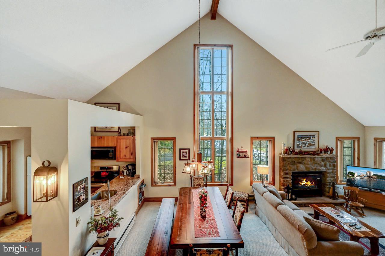 SNOW RIDGE VILLAGE - Residential