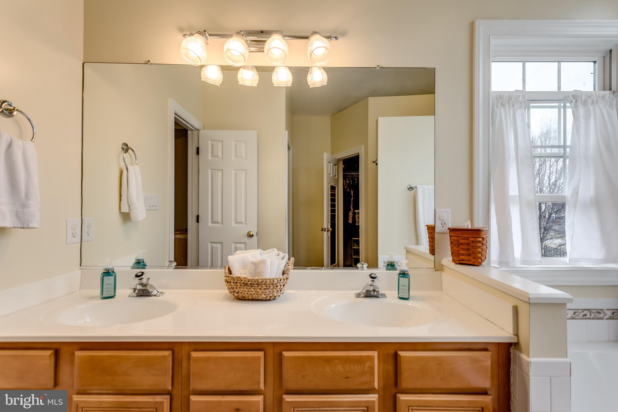 MOSBY STATION - Residential