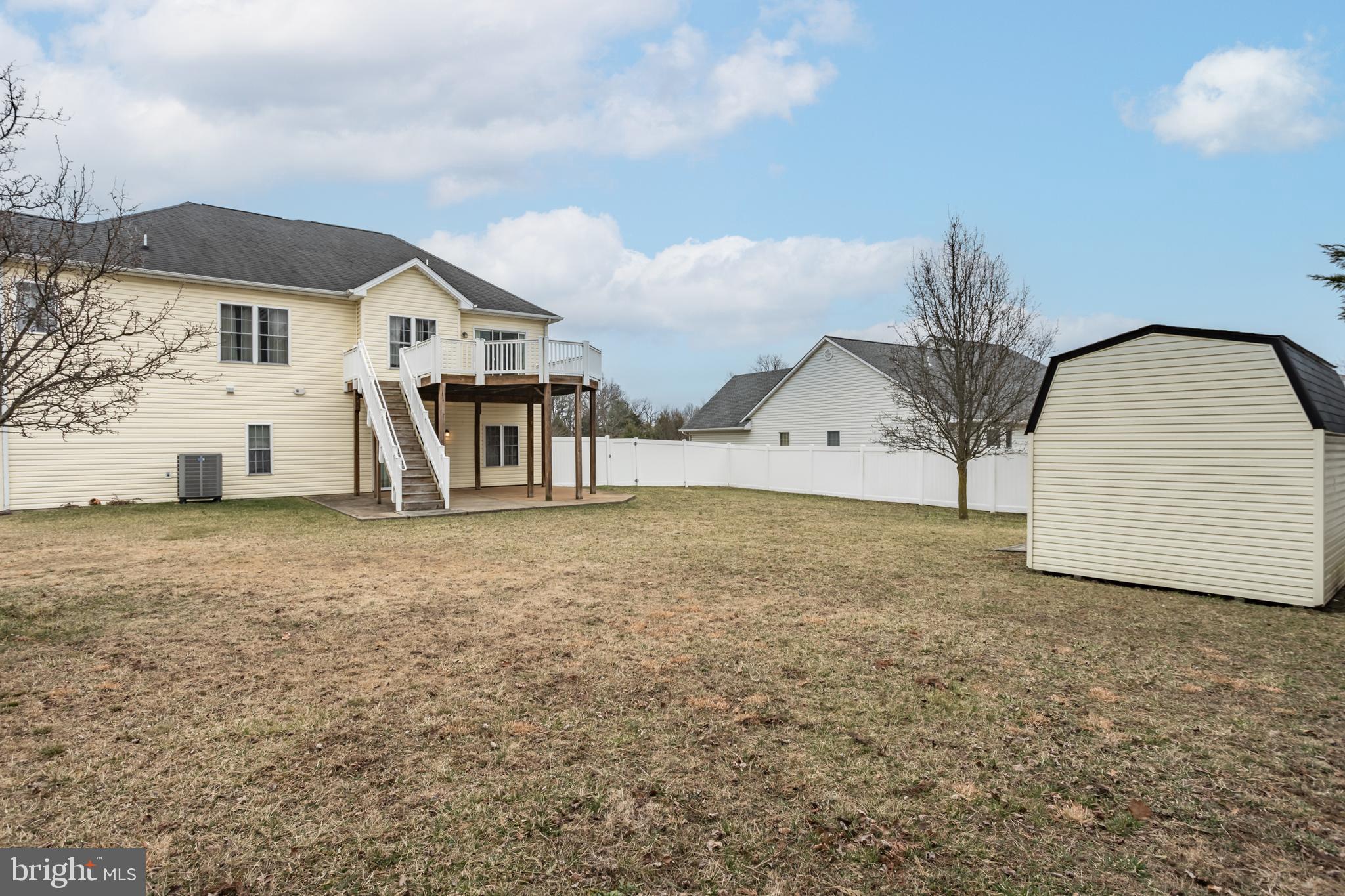 MOSBY STATION - Residential