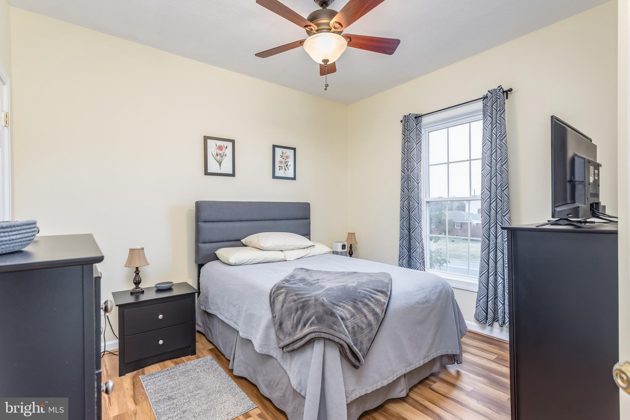 MOSBY STATION - Residential