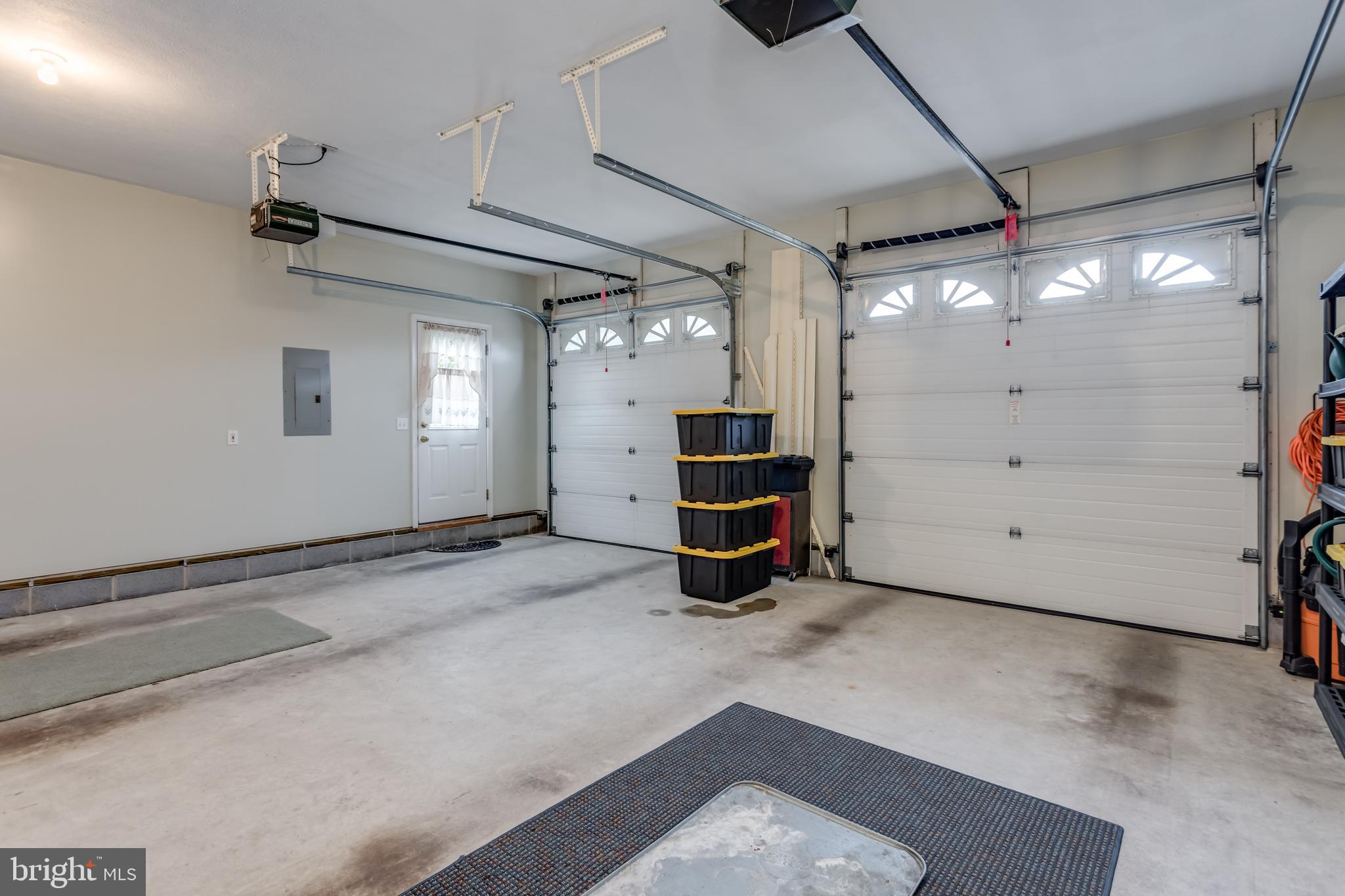 MOSBY STATION - Residential