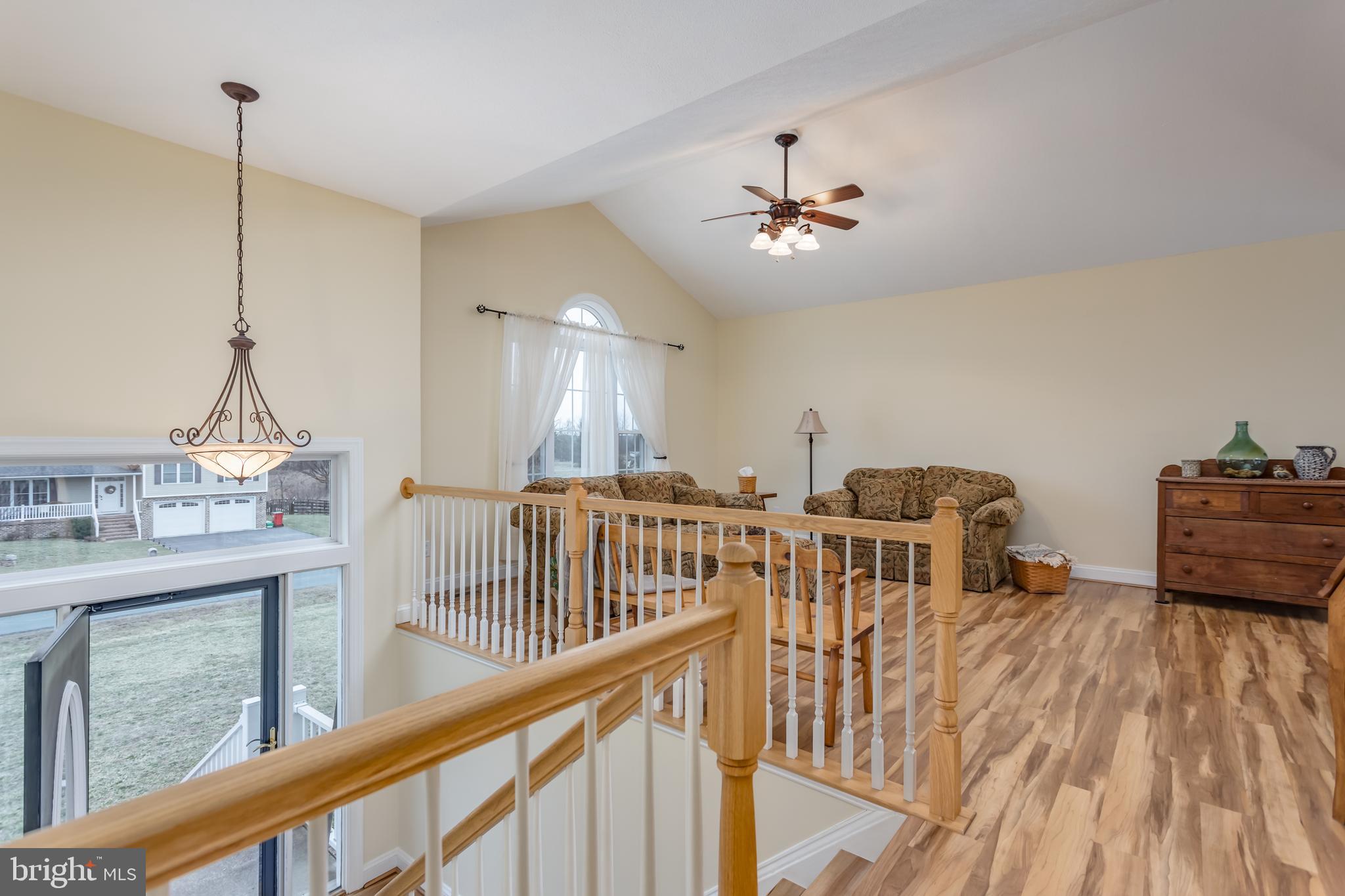 MOSBY STATION - Residential