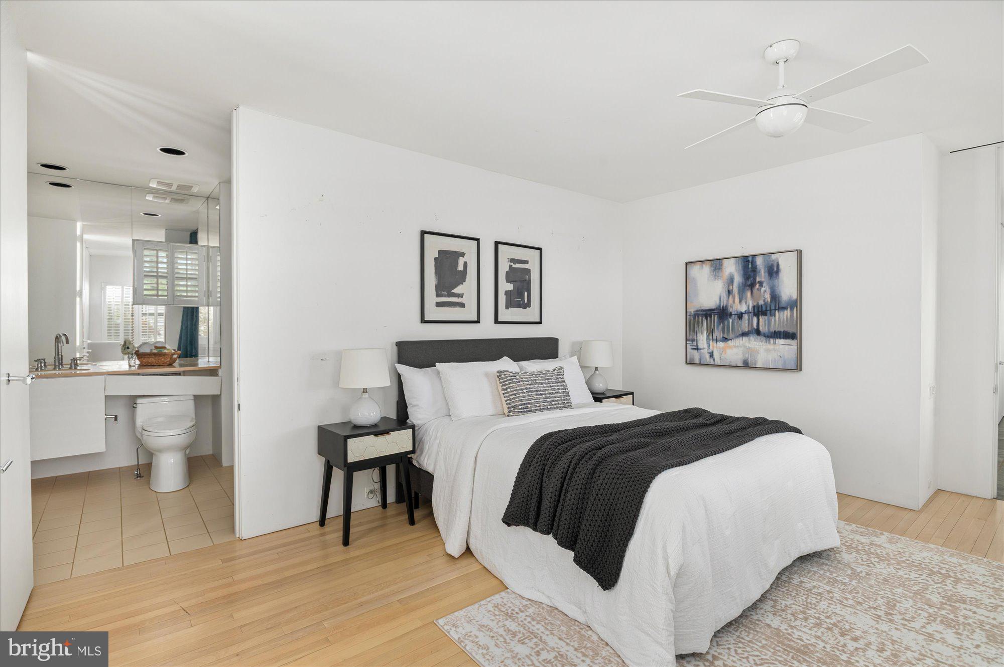 POTOMAC OUTSIDE - Residential