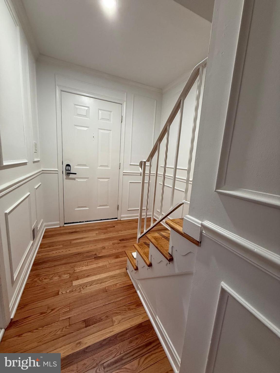 9525 GREENCASTLE LANE