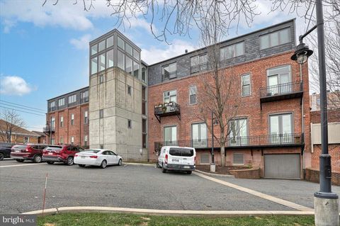 336 N CHRISTIAN STREET E LANCASTER PA 17602