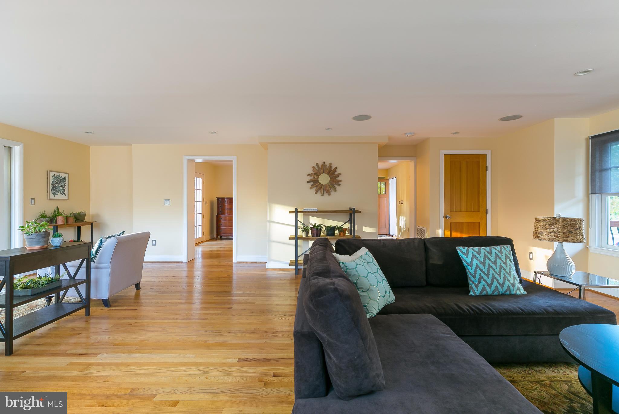 CHEVY CHASE MANOR - Residential