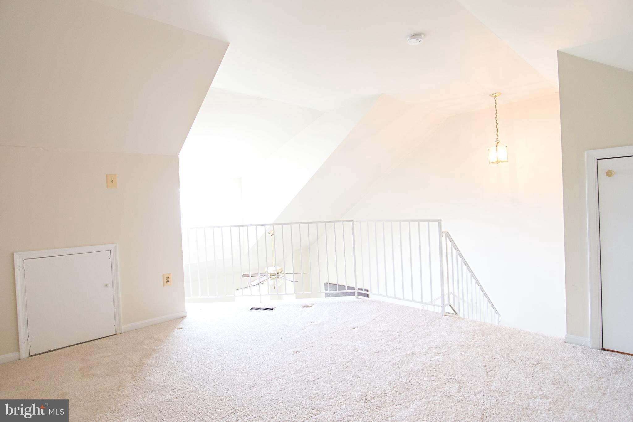 STONEY BEACH - Residential