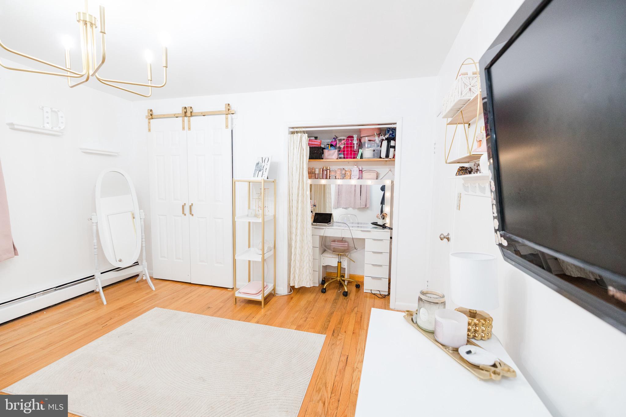 KEMPFIELD - Residential