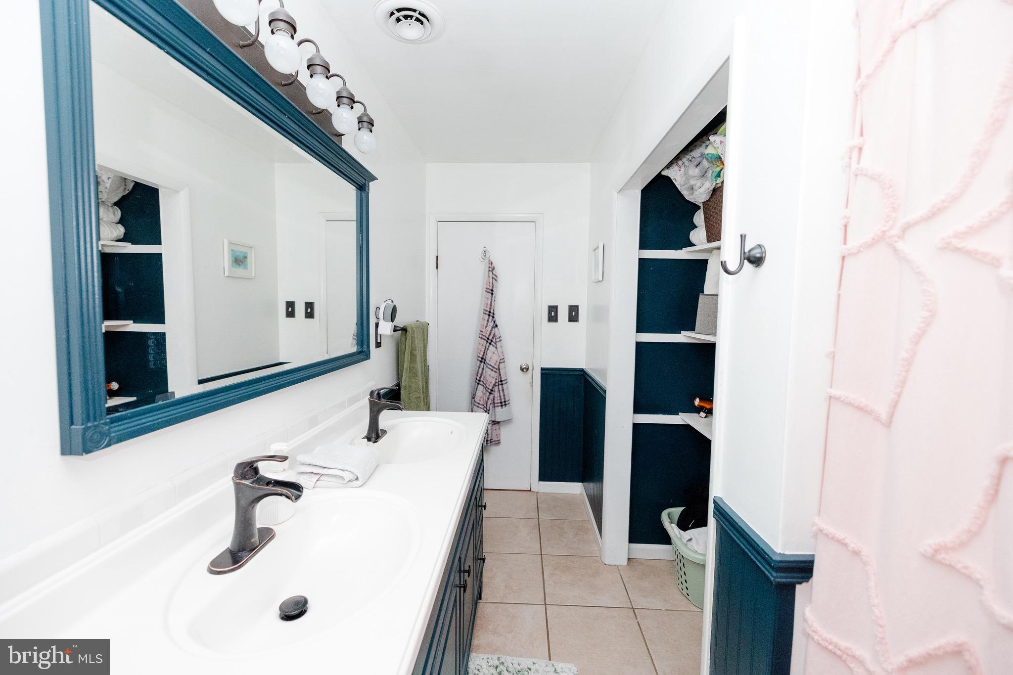 KEMPFIELD - Residential