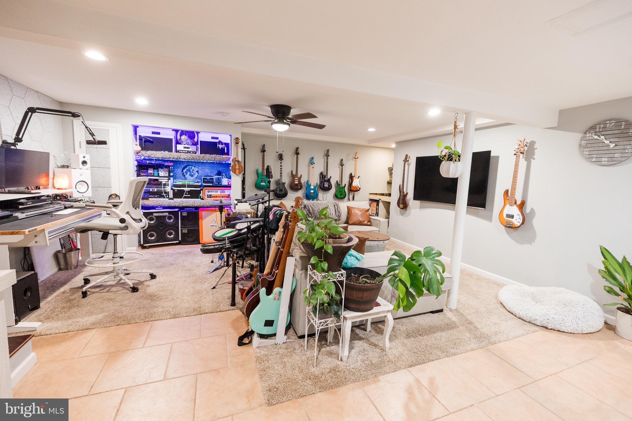 KEMPFIELD - Residential