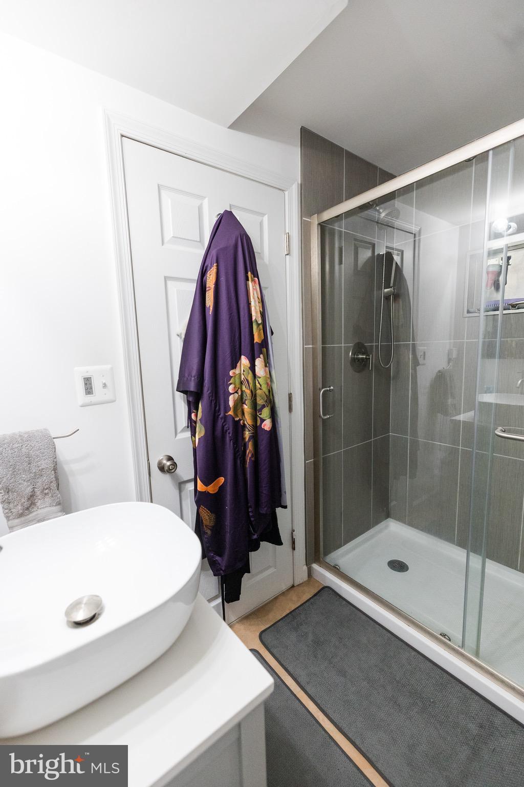 KEMPFIELD - Residential