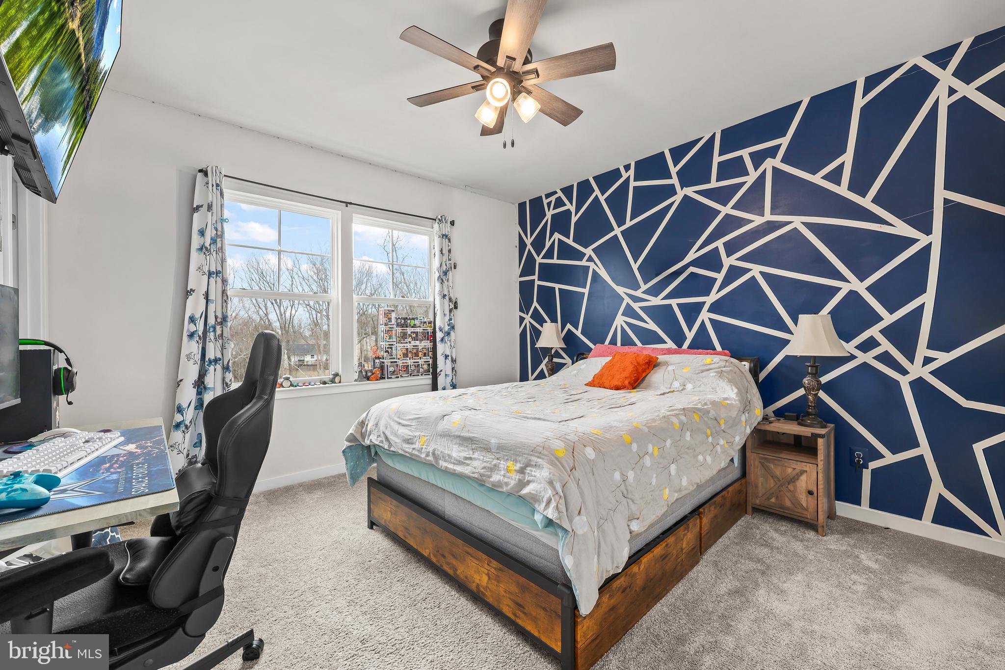 SENSENY VILLAGE - Residential