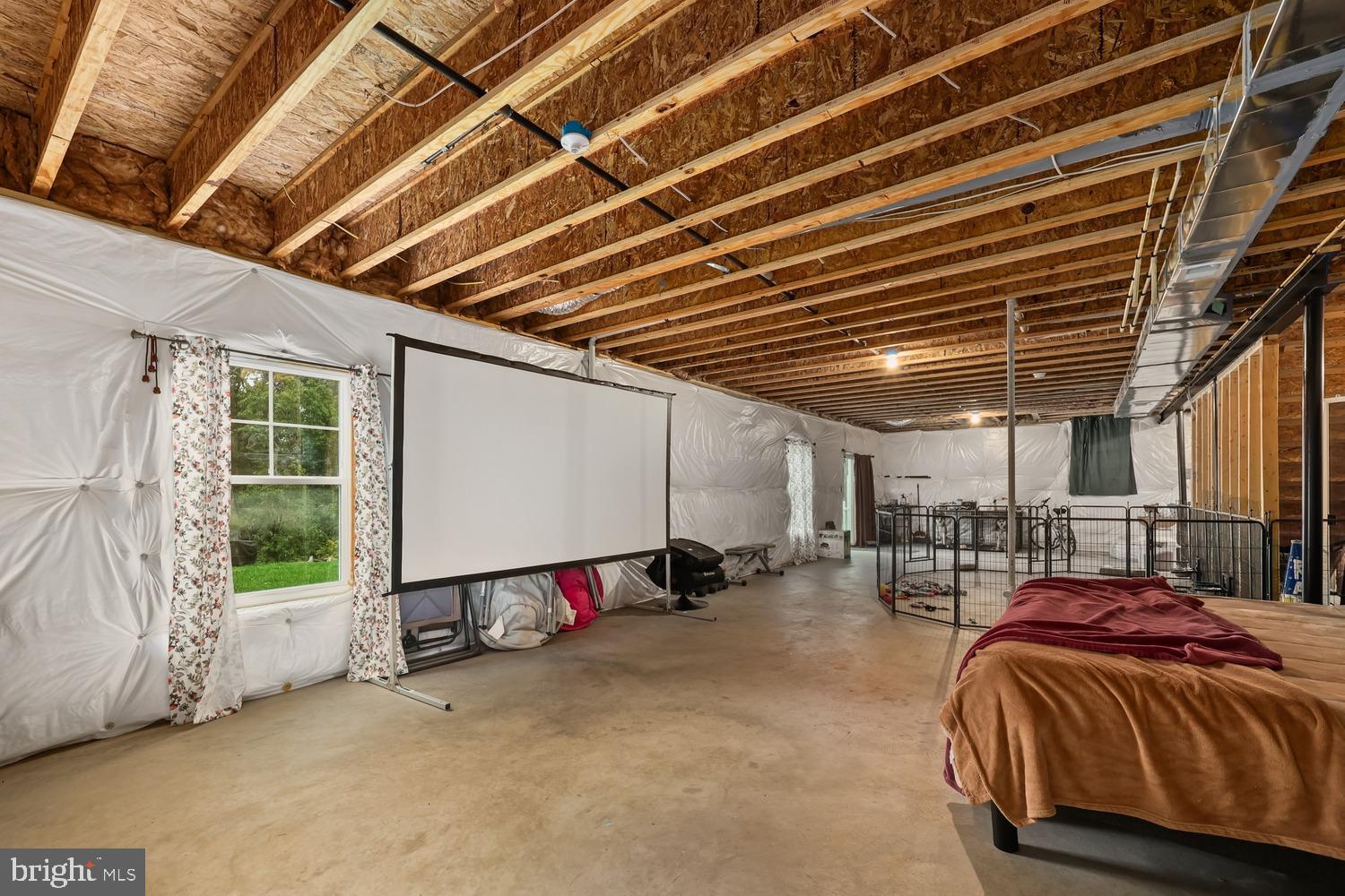 SENSENY VILLAGE - Residential