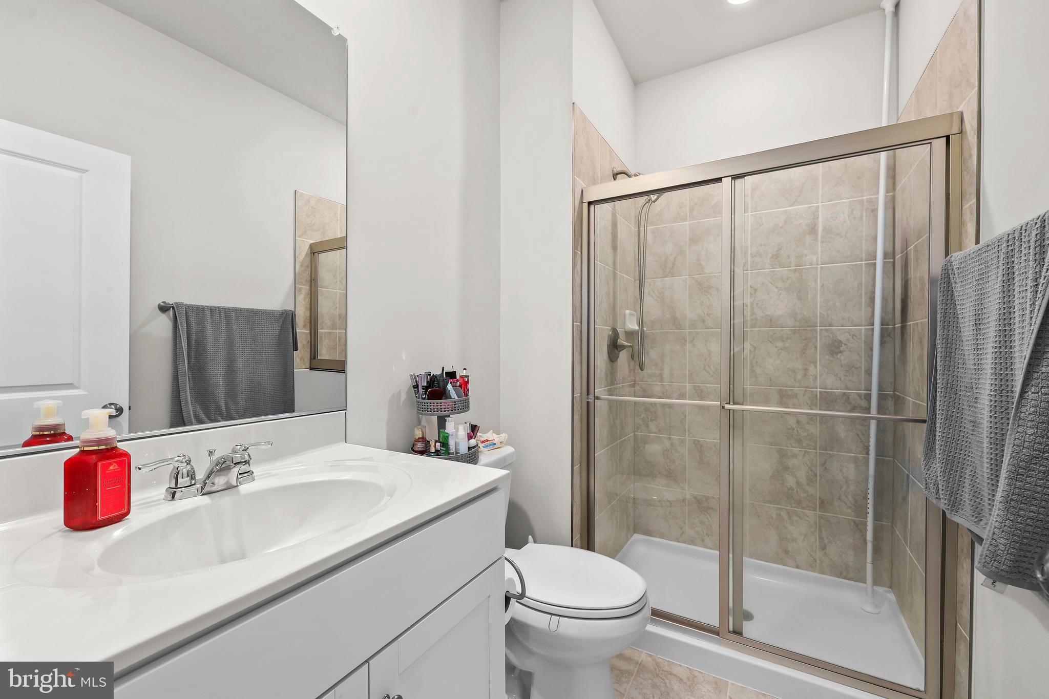 SENSENY VILLAGE - Residential