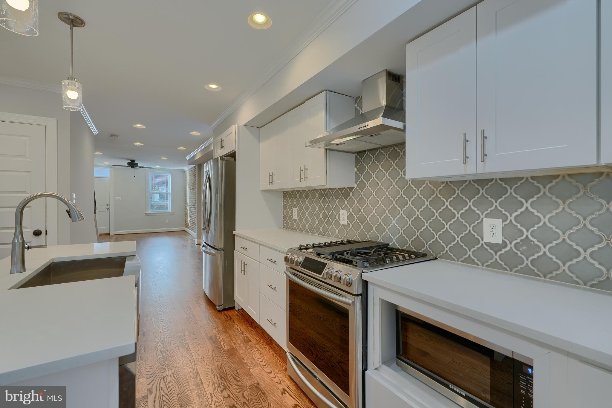 FEDERAL HILL HISTORIC DISTRICT - Residential Lease