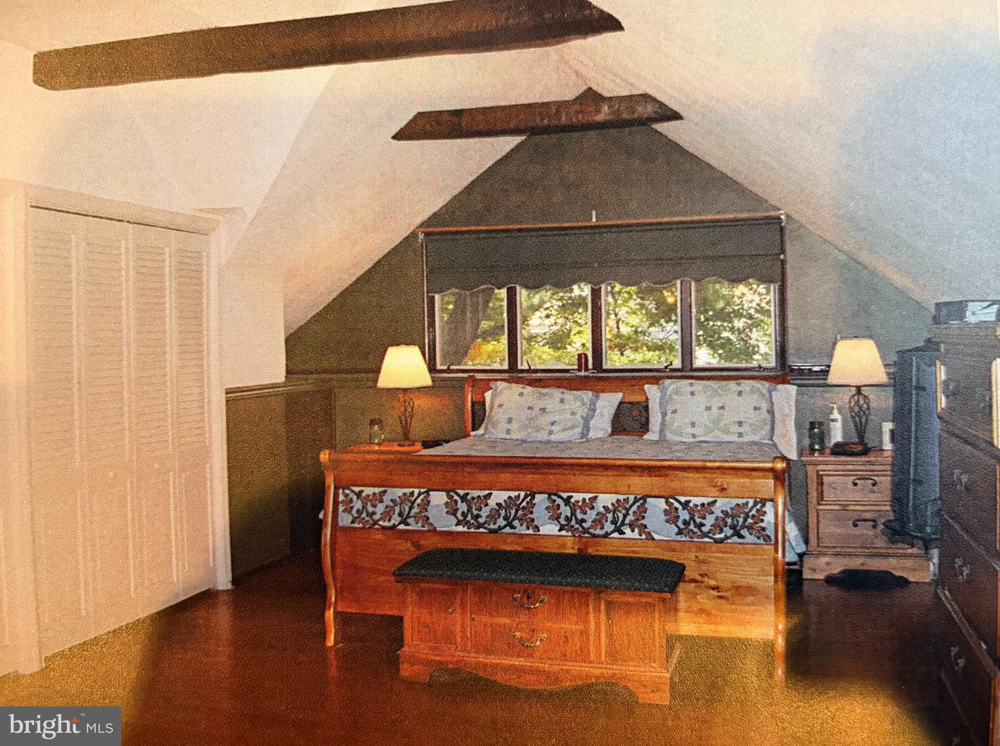 STRAFFORD VILLAGE - Residential