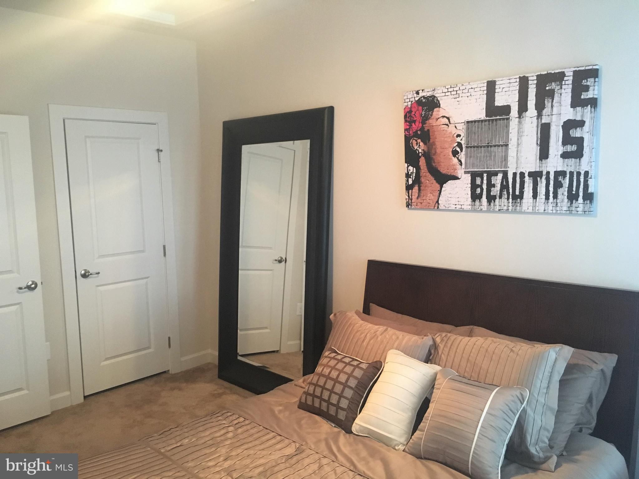 PARKSIDE - Residential