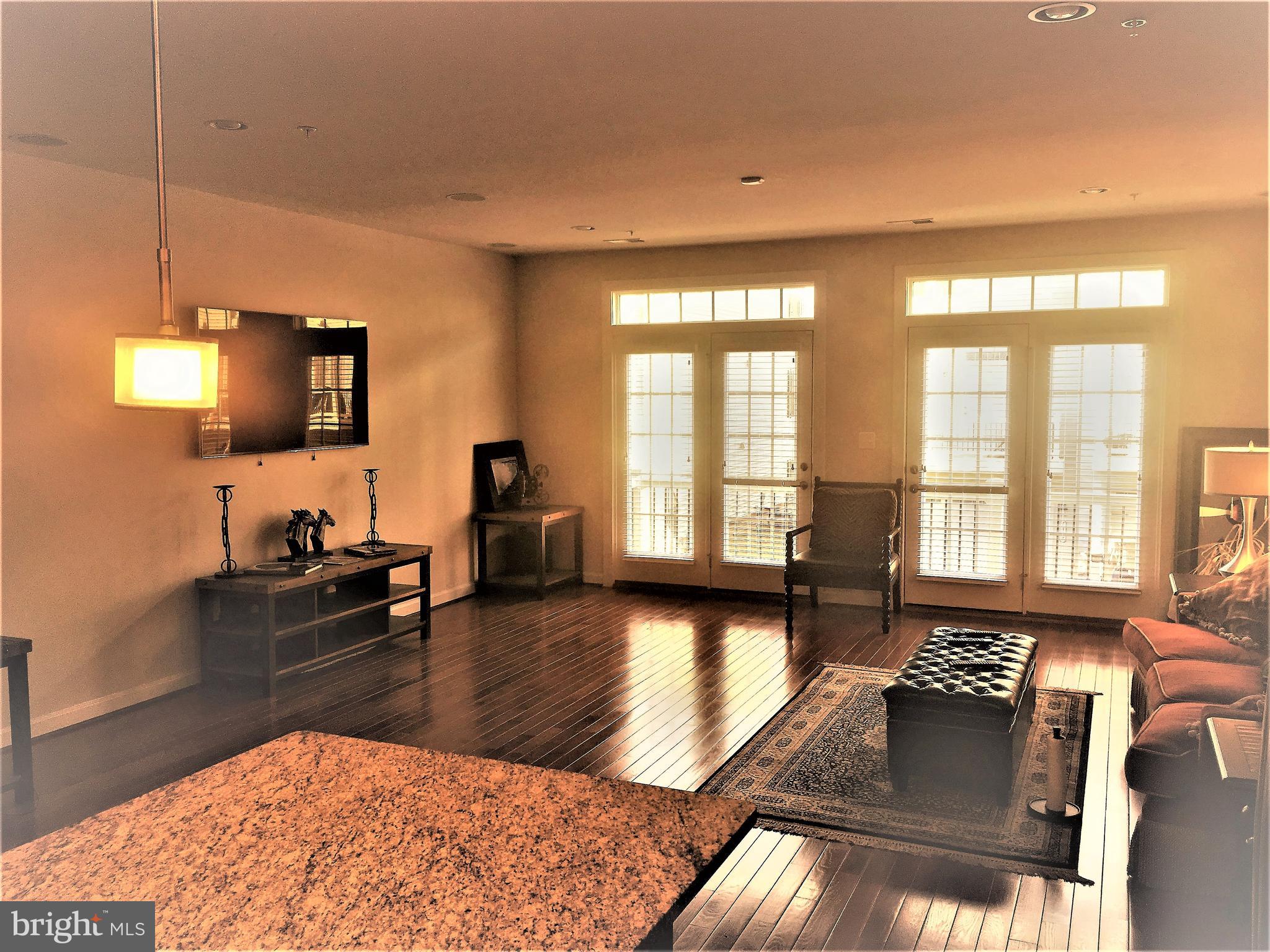 PARKSIDE - Residential