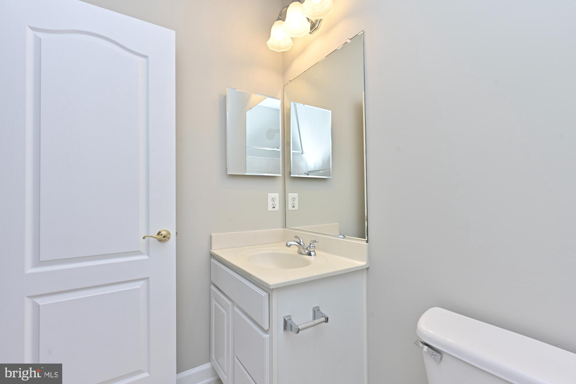 CLOISTERS OF FAIRFAX - Residential