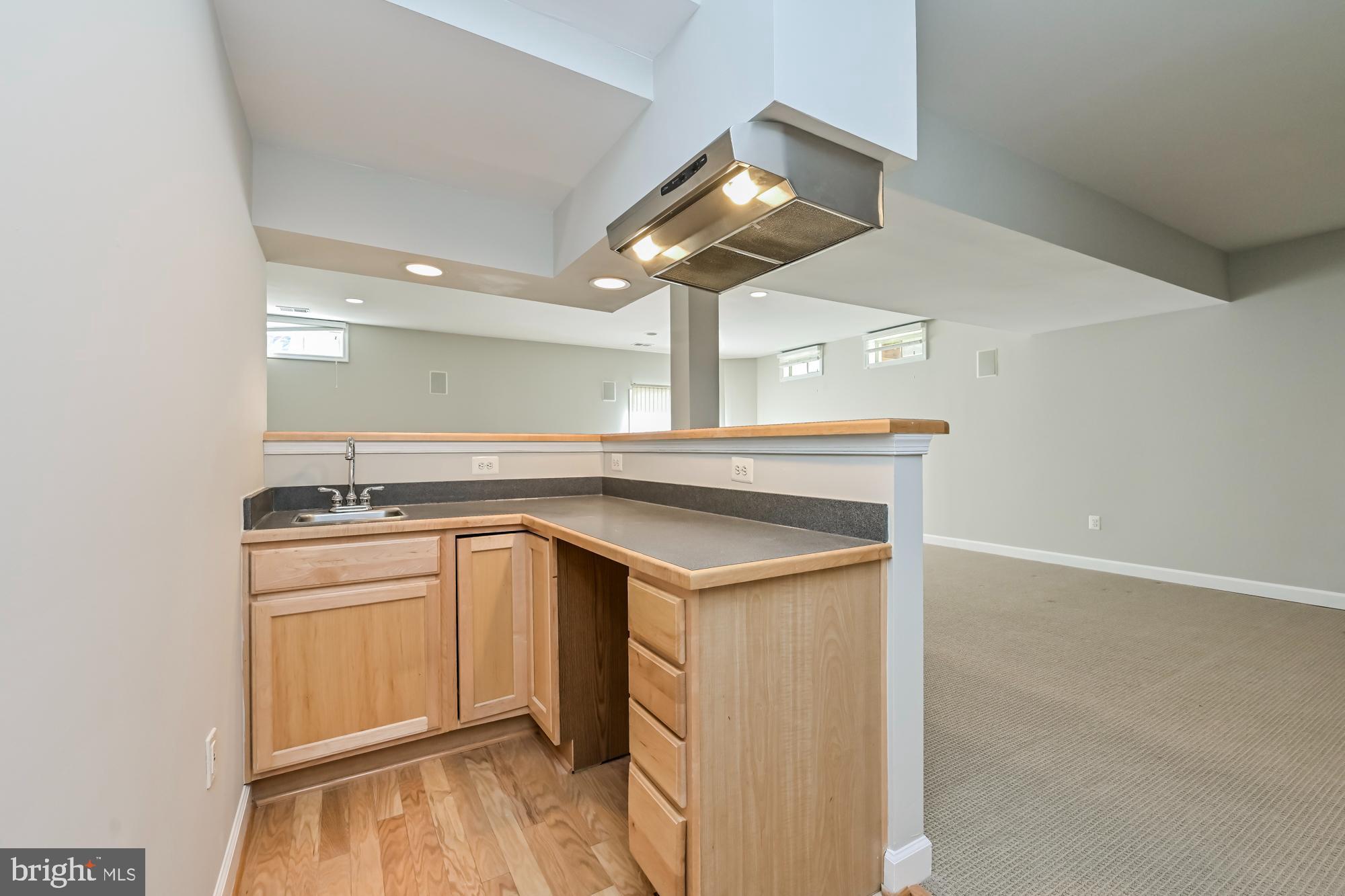 CLOISTERS OF FAIRFAX - Residential