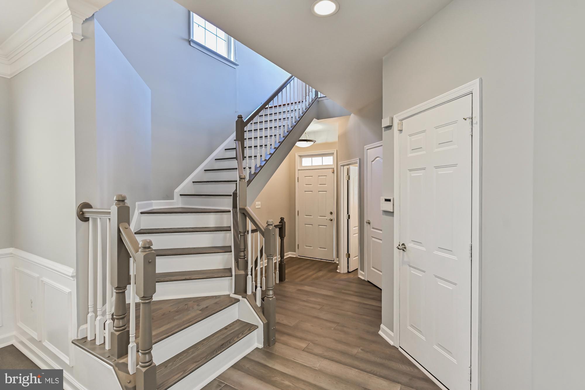 CLOISTERS OF FAIRFAX - Residential