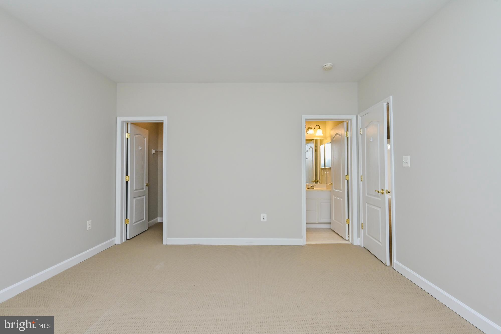 CLOISTERS OF FAIRFAX - Residential