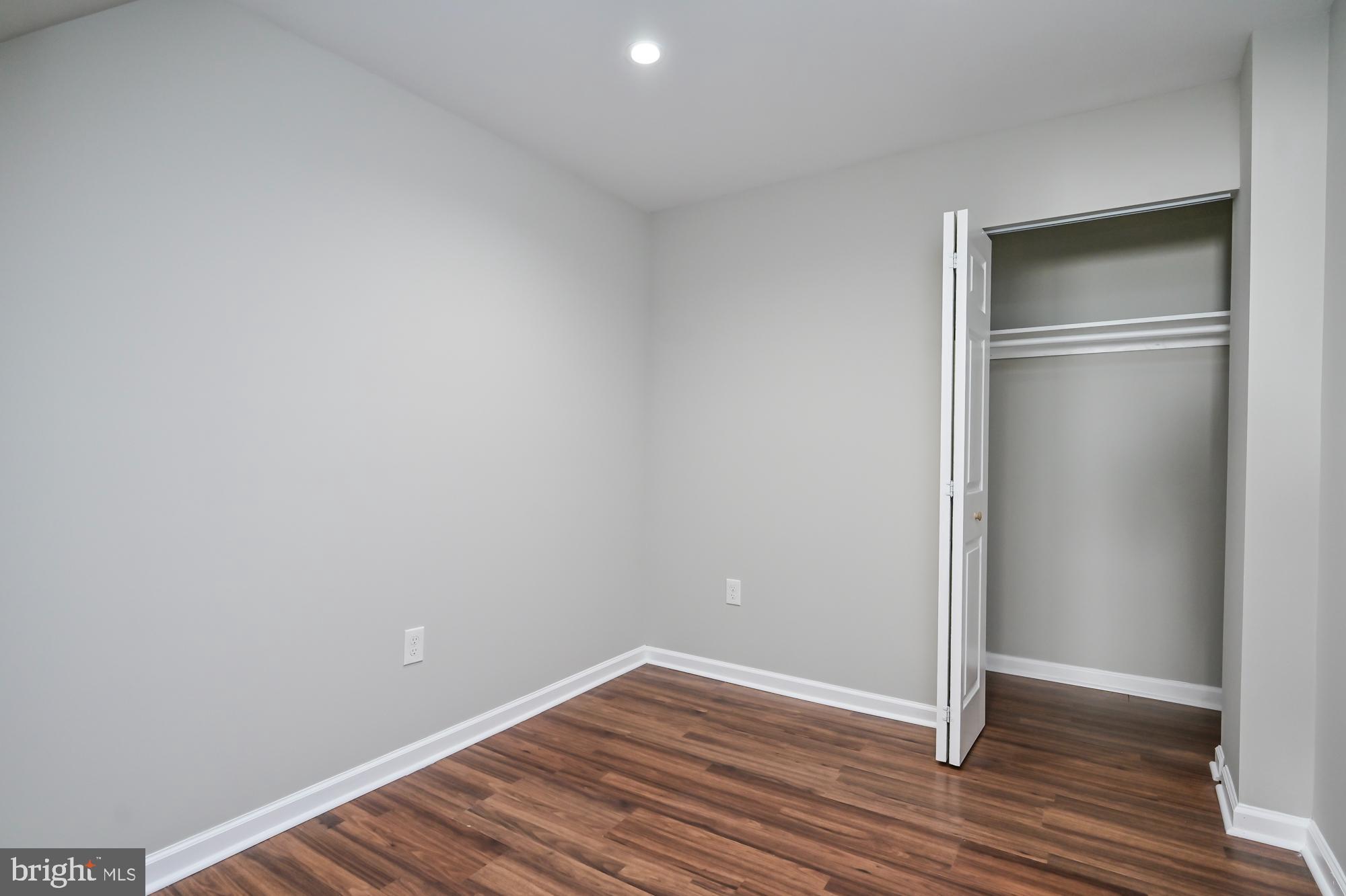 CLOISTERS OF FAIRFAX - Residential