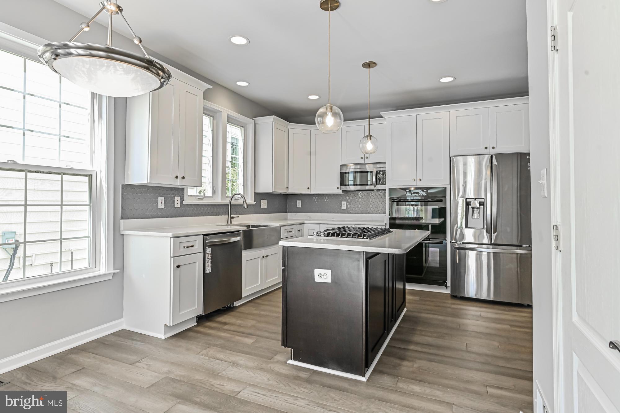 CLOISTERS OF FAIRFAX - Residential