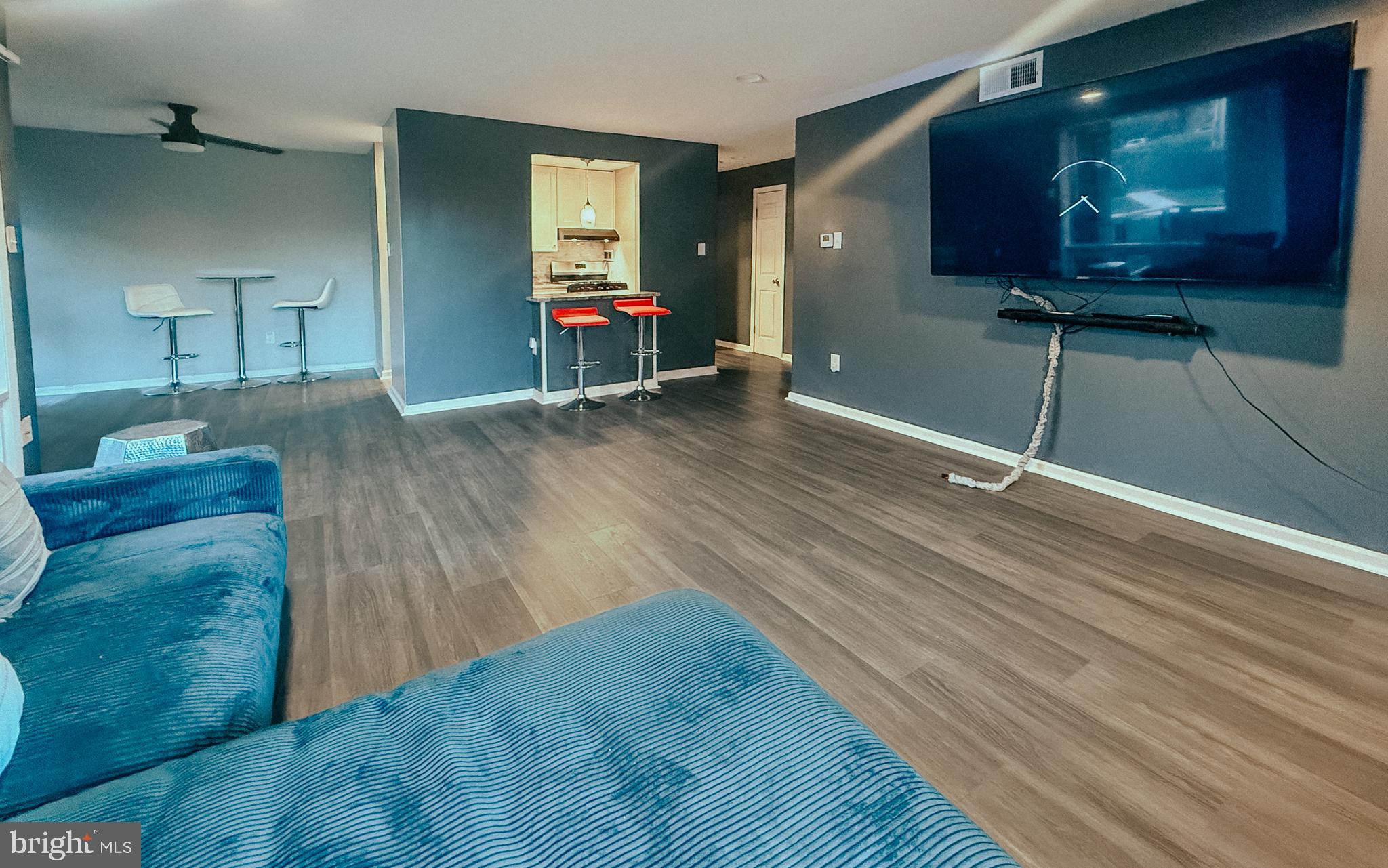 7147 DONNELL PLACE B1