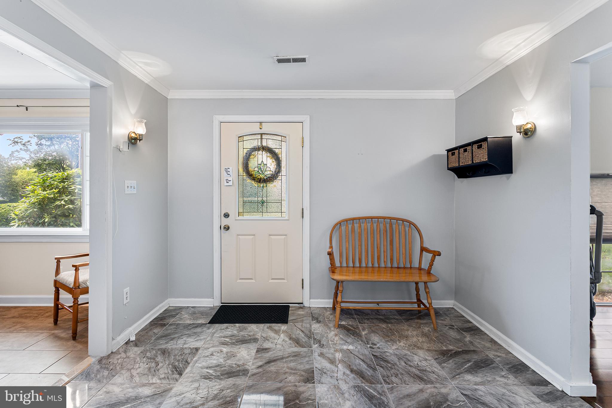 515 WINDING ROAD