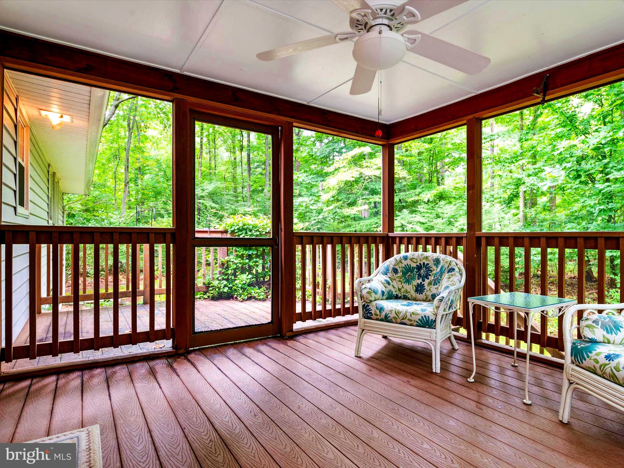 HALLMARK WOODS - Residential