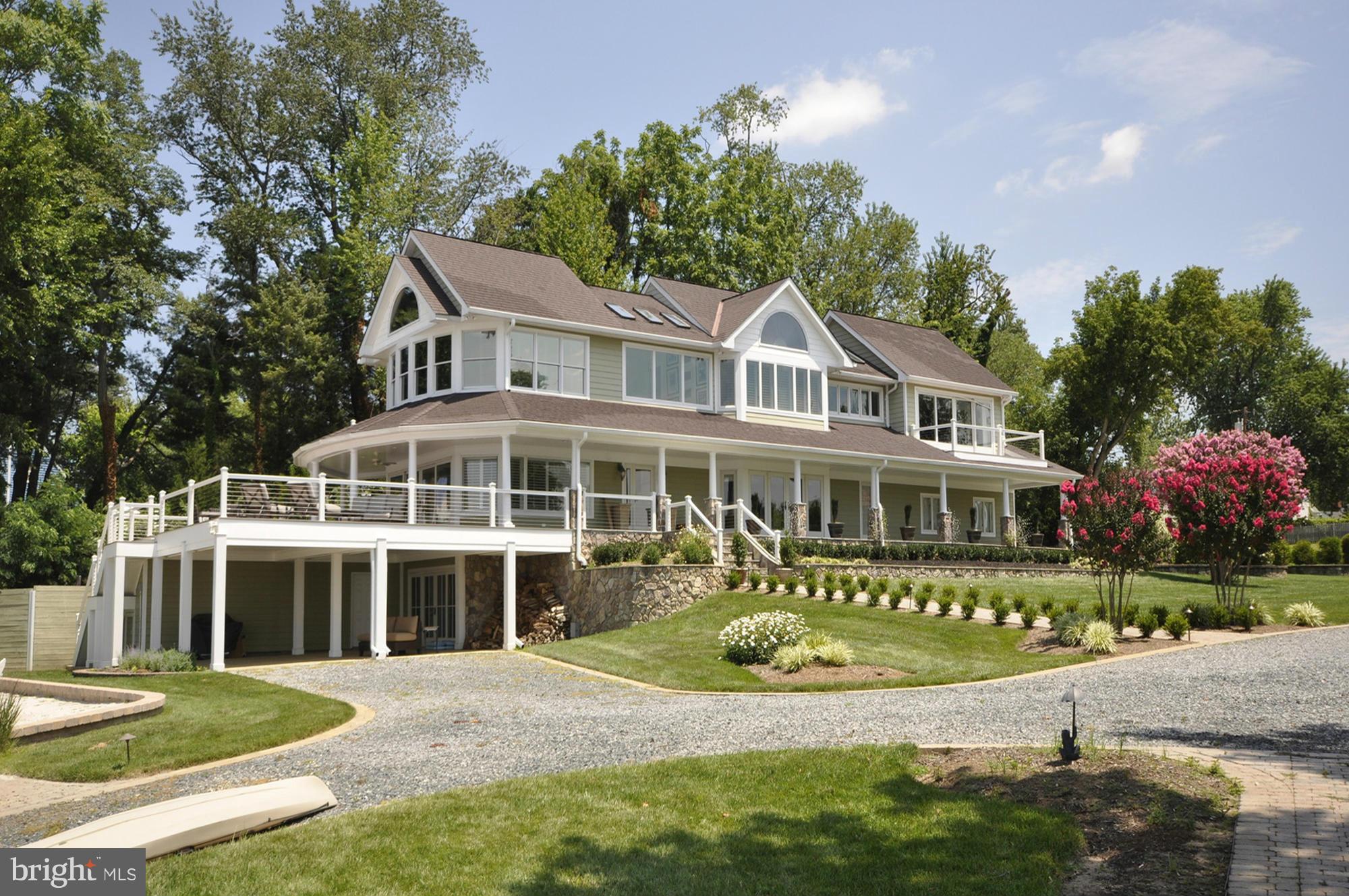 WILD ROSE SHORES - Residential