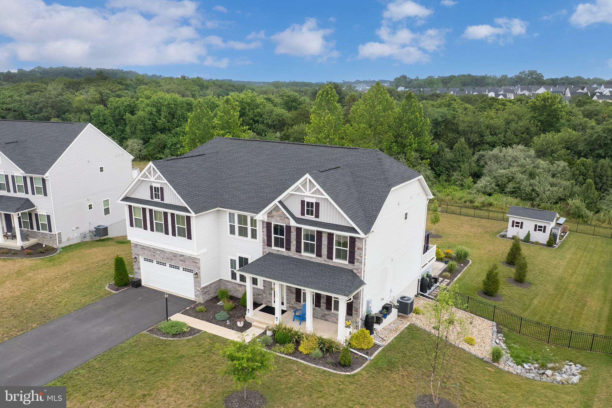 109 DECATUR CIRCLE