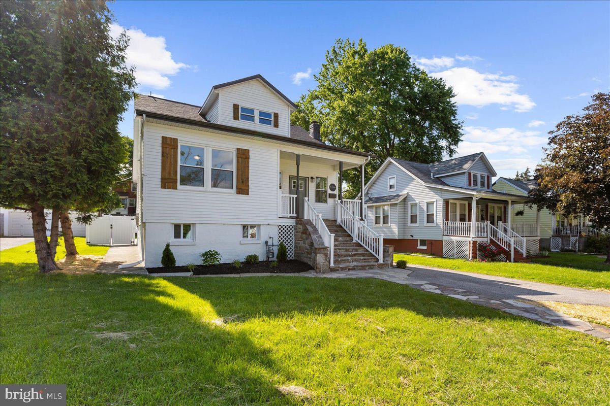 ROSEMONT EAST - Residential