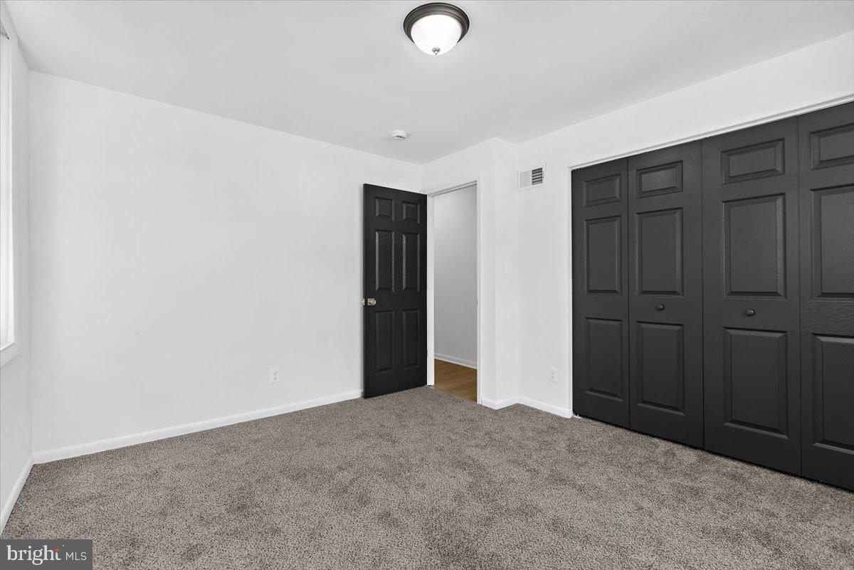 ROSEMONT EAST - Residential