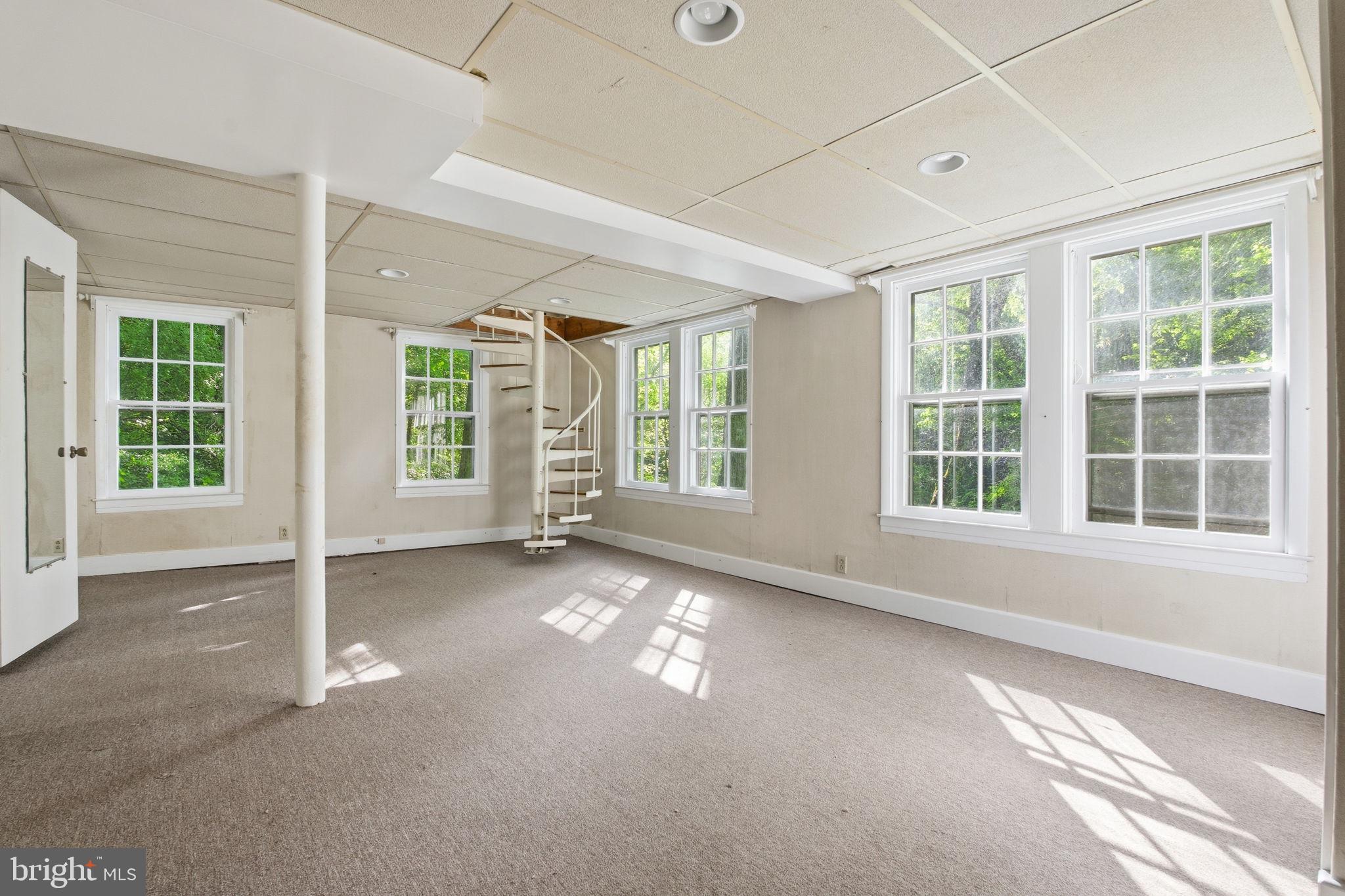 EPPING FOREST - Residential