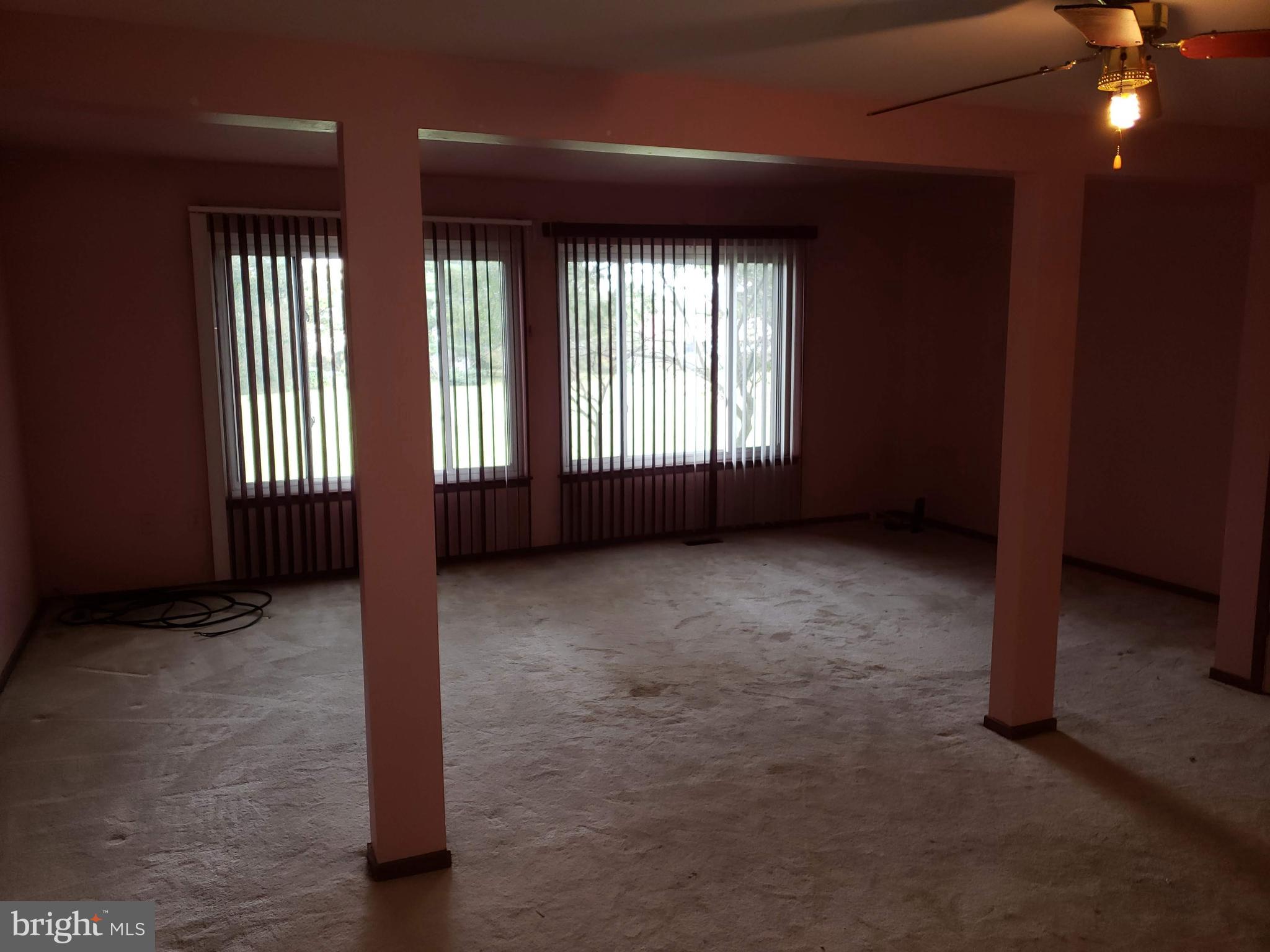 CROMWELL STATION - Residential