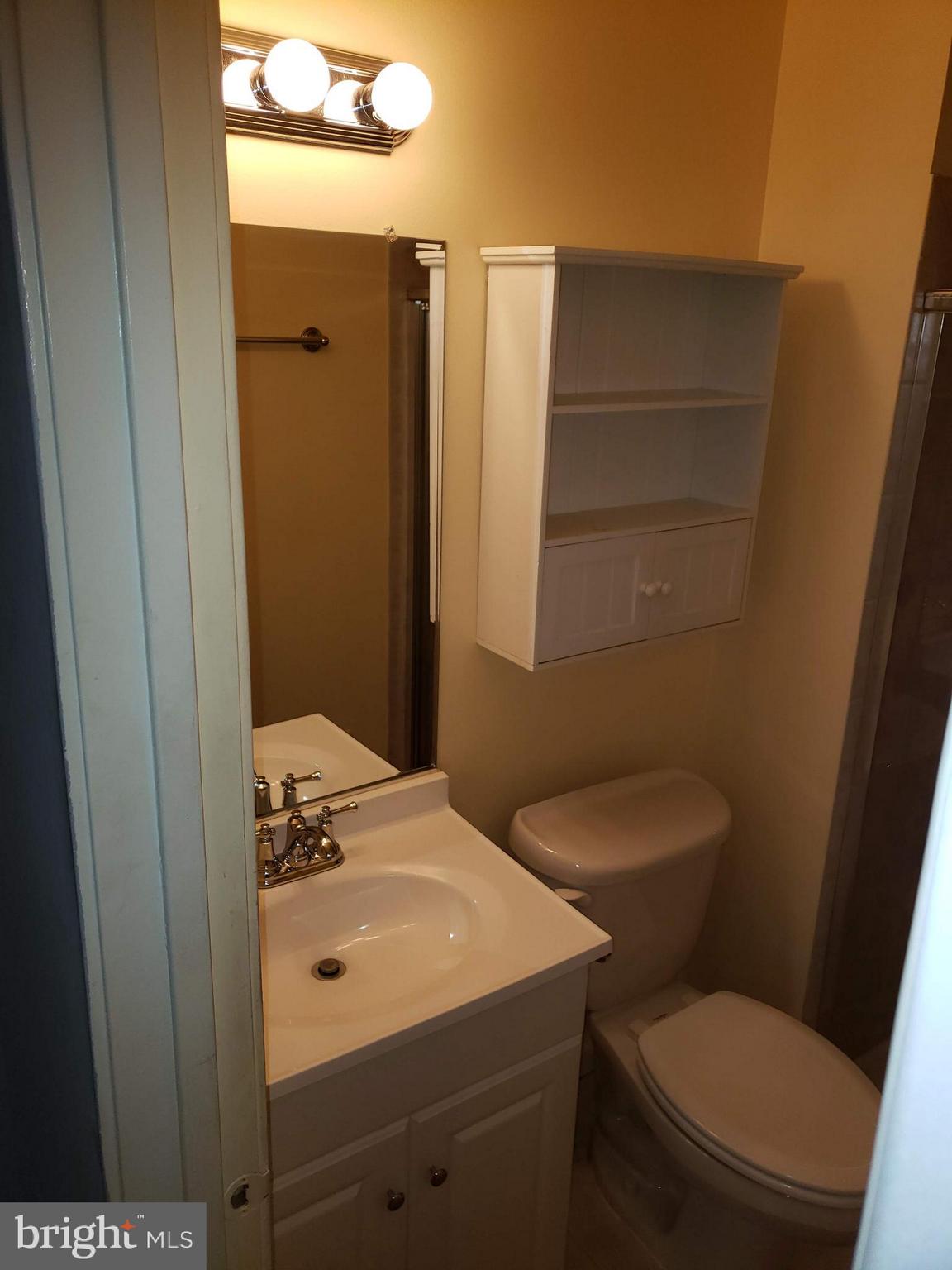 CROMWELL STATION - Residential