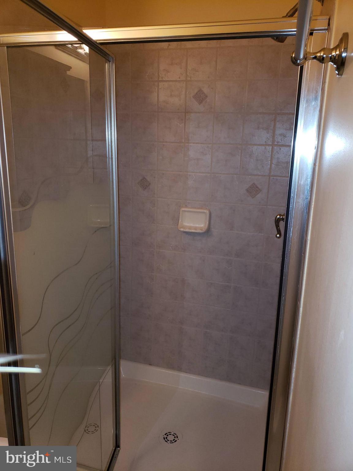 CROMWELL STATION - Residential